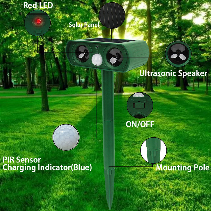 Sensor de movimiento y luces intermitentes Repelente solar de animales para protección al aire libre en el patio