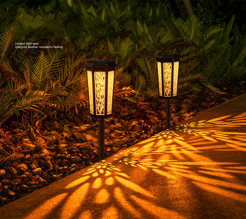 Lámpara solar de jardín exterior LED con inducción de control de luz y larga vida útil