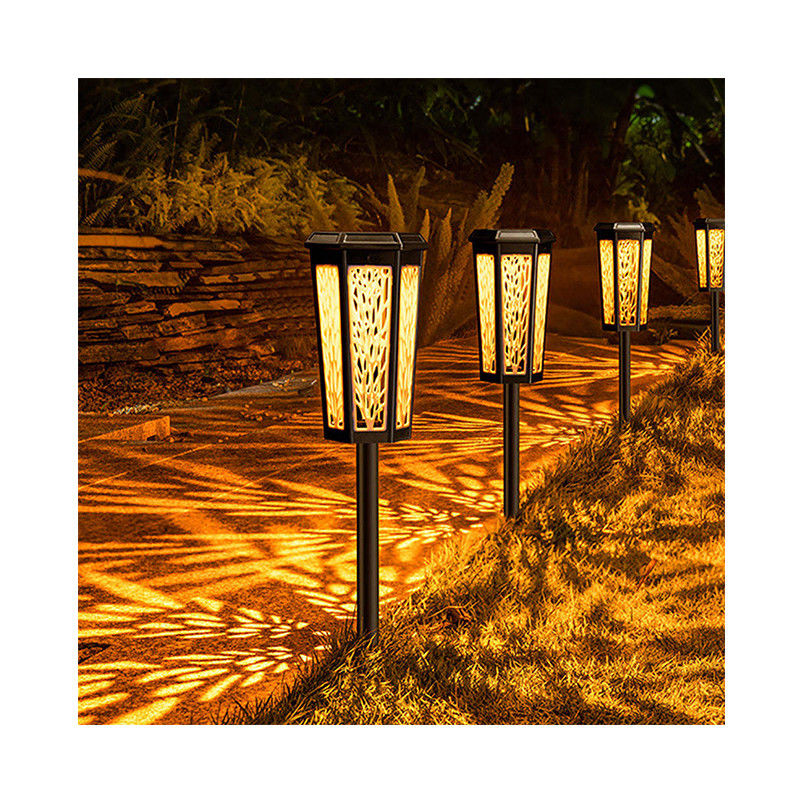 Iluminación de jardín solar a prueba de agua Auto encendido y apagado para patio pasarela jardín decorativo