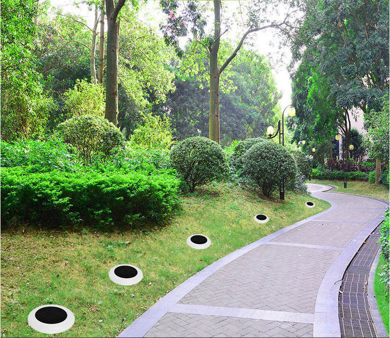 Luz de paisaje con energía solar para iluminación decorativa exterior colorida en la villa del jardín