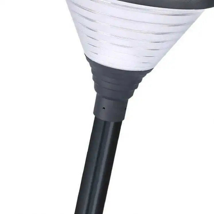 Ángulo de haz de 360° Fabricación profesional Luz de pilar solar para iluminación exterior de postes
