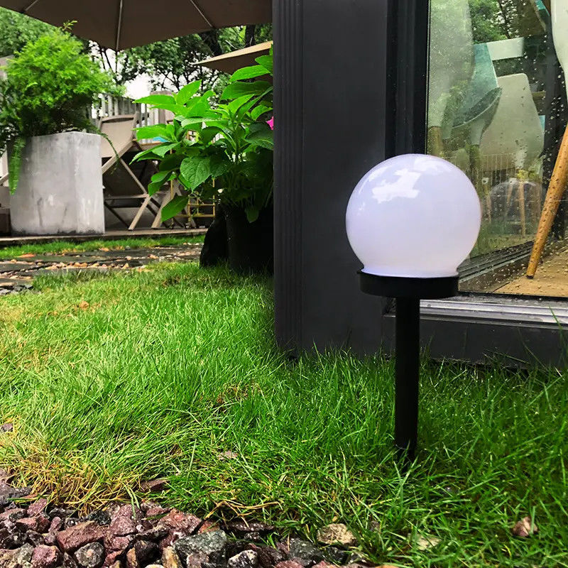 Luzes solares enchufe para y la iluminación exterior de la carretera a prueba de agua a 2700K temperatura de color
