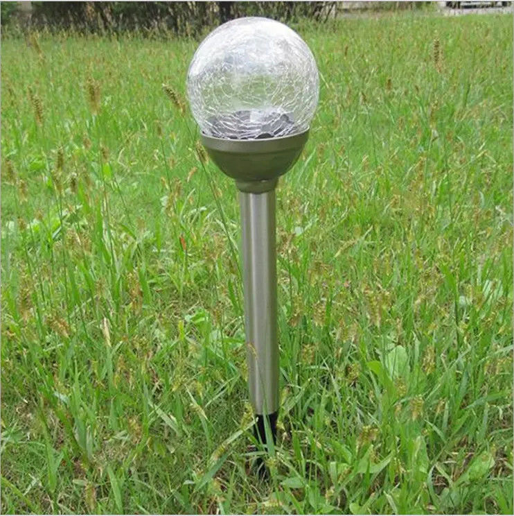 Luz de palo decorativa de bolas de crujido con energía solar para jardín y paisaje