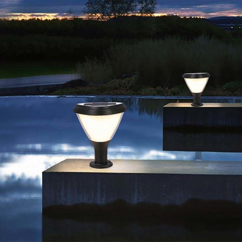Lámpara de columna de luz de cubierta de cercas modernas de luz de linterna para decoración de jardines de patio versátil