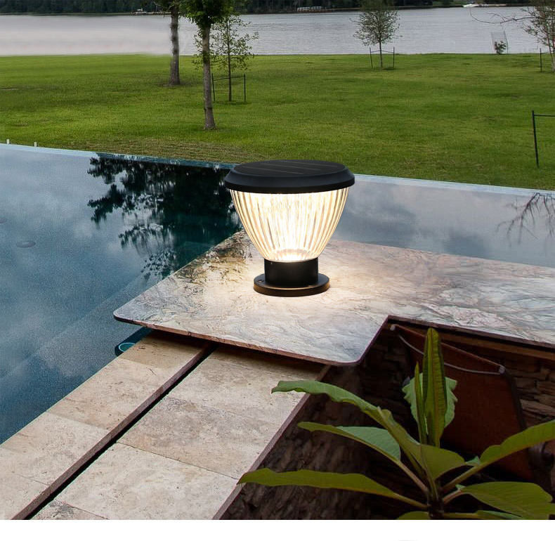Luces solares para jardines Puerta de pilar Luz LED para jardín Paisaje Decoración del patio