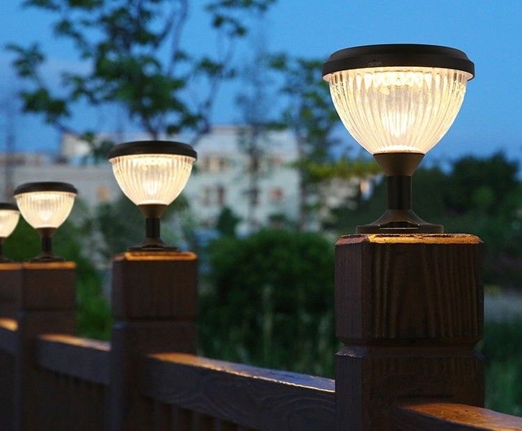 Lámparas de jardín de aluminio solar Libright luces de jardín al aire libre Lámpara LED a prueba de agua para exteriores