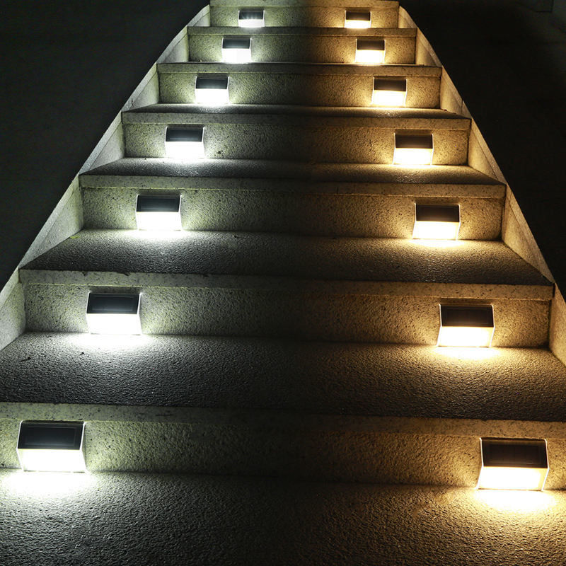 Luz solar resistente al agua Escalera de energía LED Luzes de cercas de escalones solares para el camino del jardín