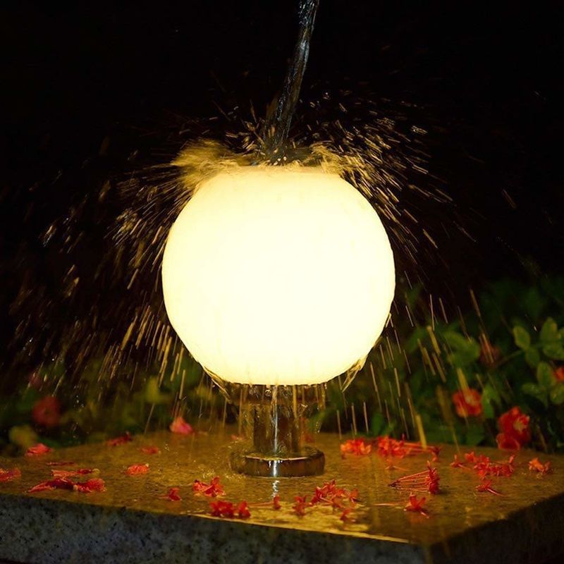 360° Ángulo de haz de plástico redondo de la cerca solar luces de poste con temporizador remoto y 3 colores