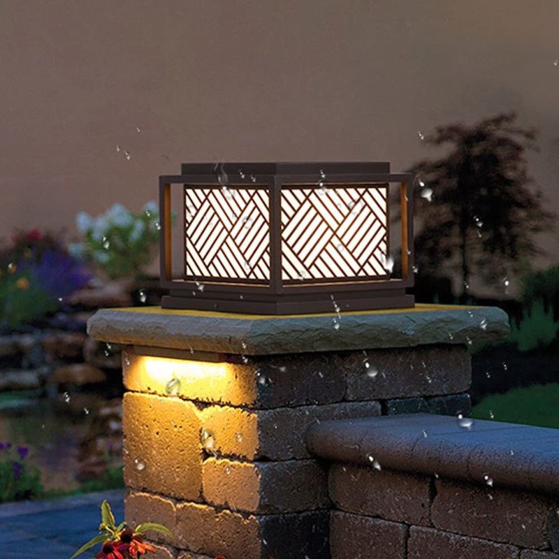 Iluminación solar de pilares exteriores Iluminación de calle de época para jardines de césped Fuente de luz LED