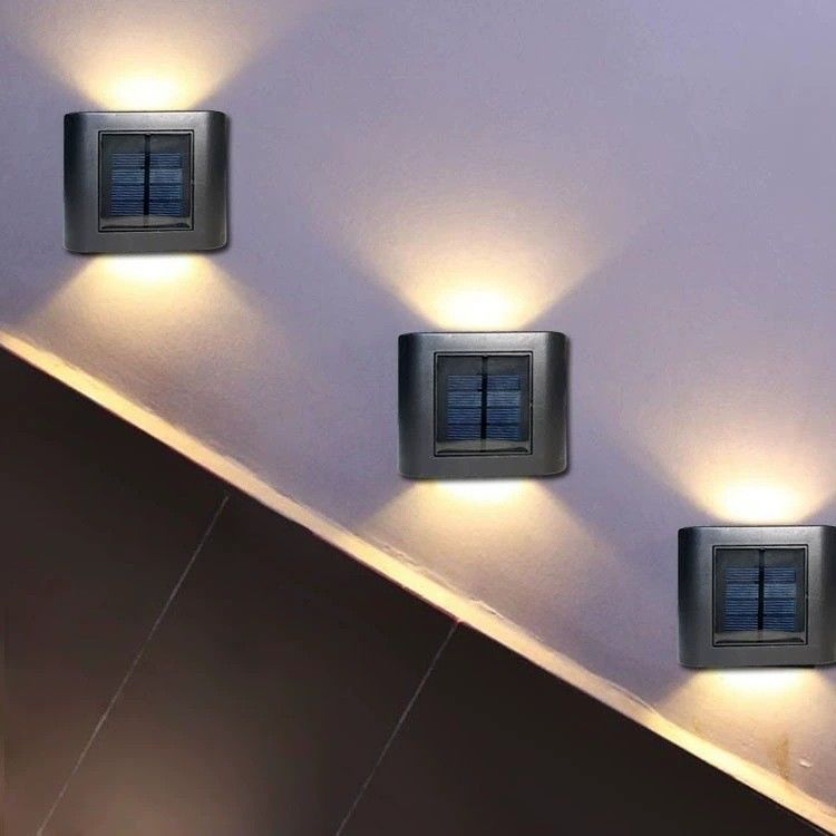 Escalera escalonada cubierta jardín paisaje luz solar LED con 50000 horas de trabajo