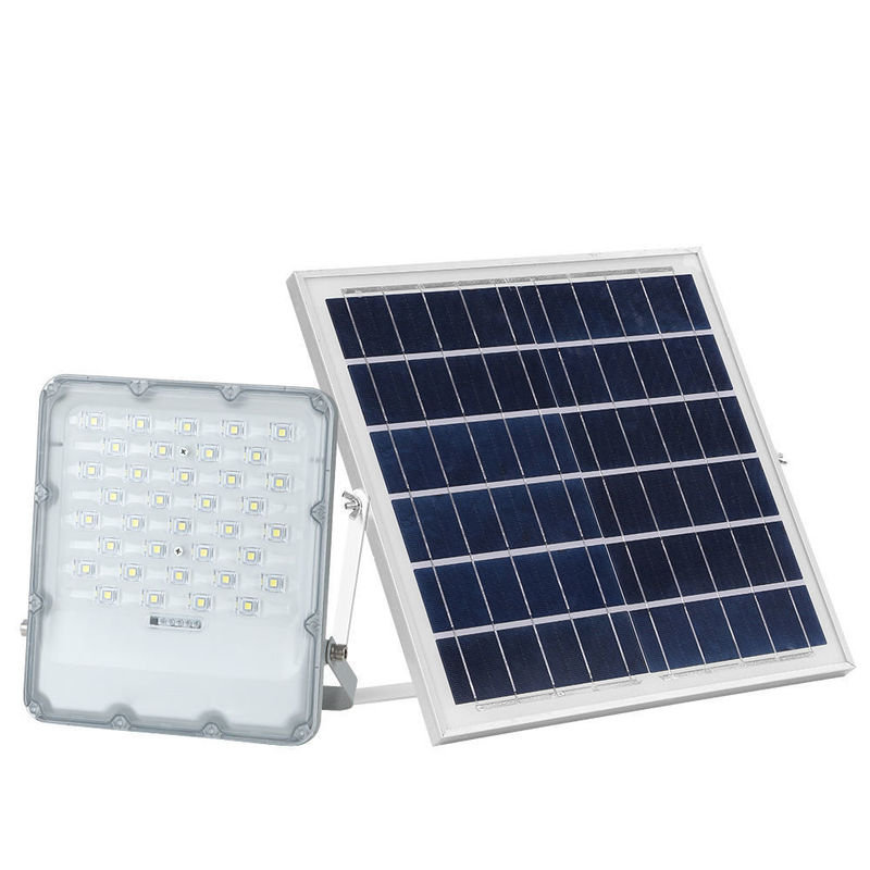 Luz solar de inundación de jardín inoxidable al aire libre con control remoto Vida útil de 50000 horas