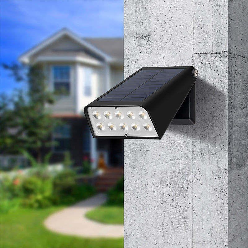 Luces de jardín de pared solares súper brillantes impermeables y duraderas para la protección del patio