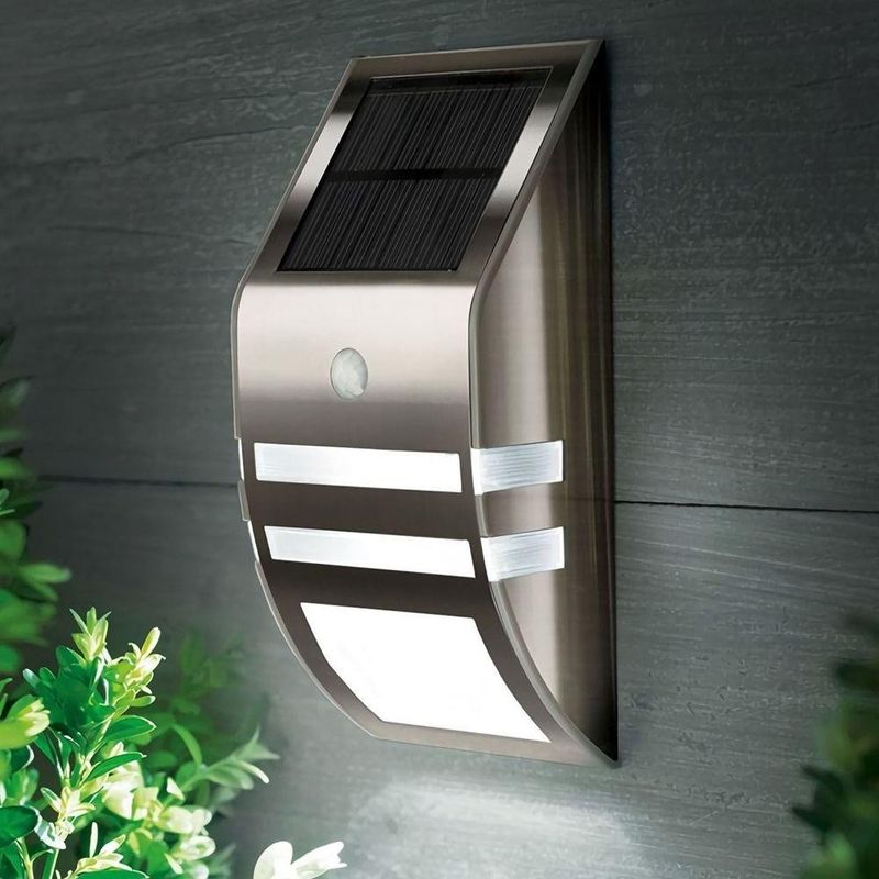 Lámpara de pared solar exterior con material de acero inoxidable impermeable y sensor inteligente