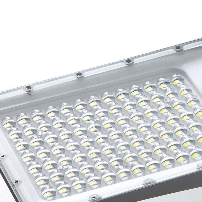 120° Ángulo del haz Sistema de iluminación solar exterior comercial 10w 20w 30w 40w 50w 100w
