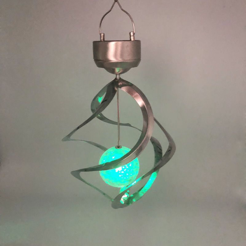 Espiral de viento solar campanas de luces al aire libre resistente al agua cambio de color lámpara LED para jardín