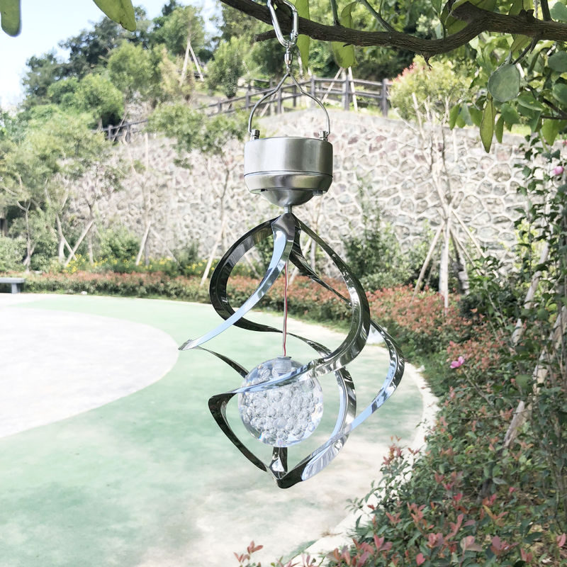 Espiral de viento solar campanas de luces al aire libre resistente al agua cambio de color lámpara LED para jardín