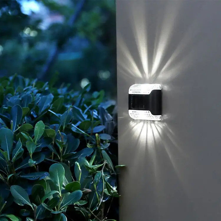 80 luces Solares lámpara montada en la pared LED luces solares para la decoración de jardines al aire libre