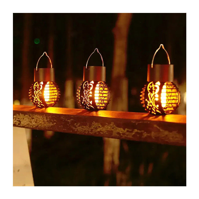 Luz solar LED para la decoración del jardín y el paisaje Metal lámpara de llama de linterna colgante de hierro